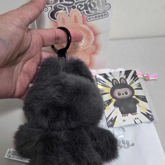 Labubu, BIE, Secret ID - Picture 5 of 5